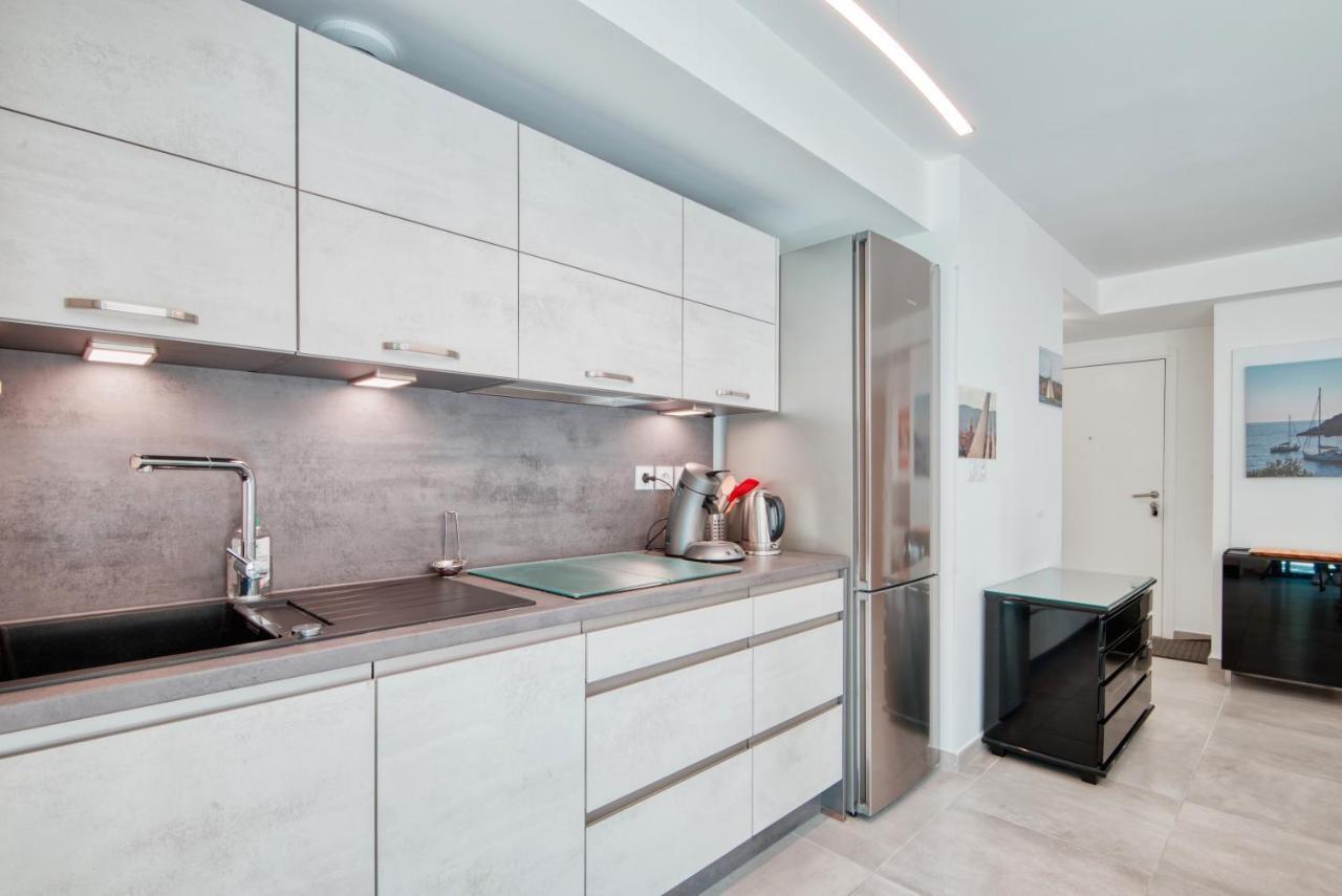 O Fil De L'Eau - Appartement Standing Vue Mer A08 T2 Bandol Exterior foto